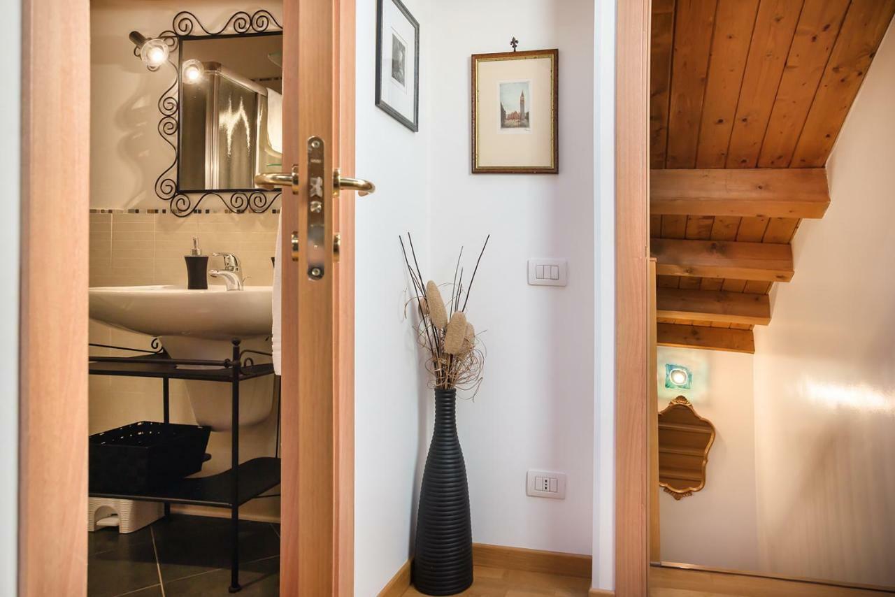 Duplex At The Entrance To Venice 2 Bathroom And Terrace Εξωτερικό φωτογραφία